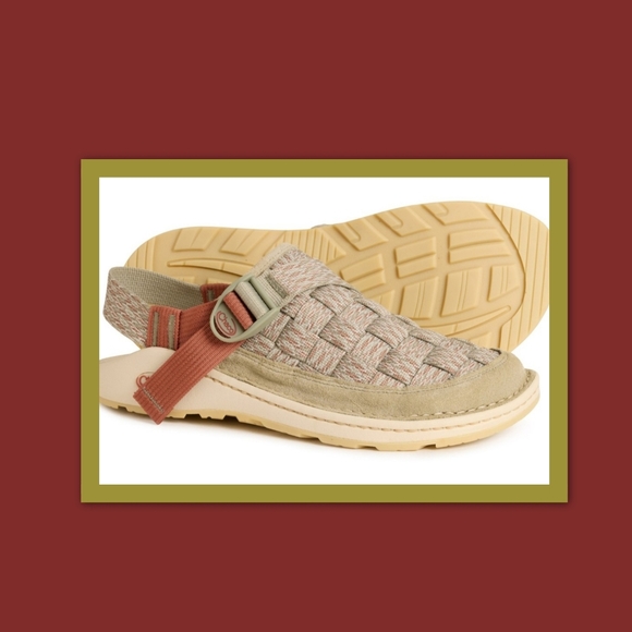 CHACO CANYON WOVEN CLOGS.